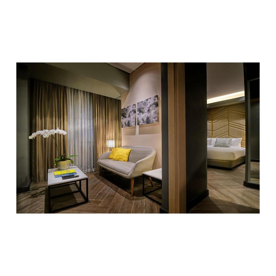 Summit Hotel Greenhills Quezon City Eksteriør billede