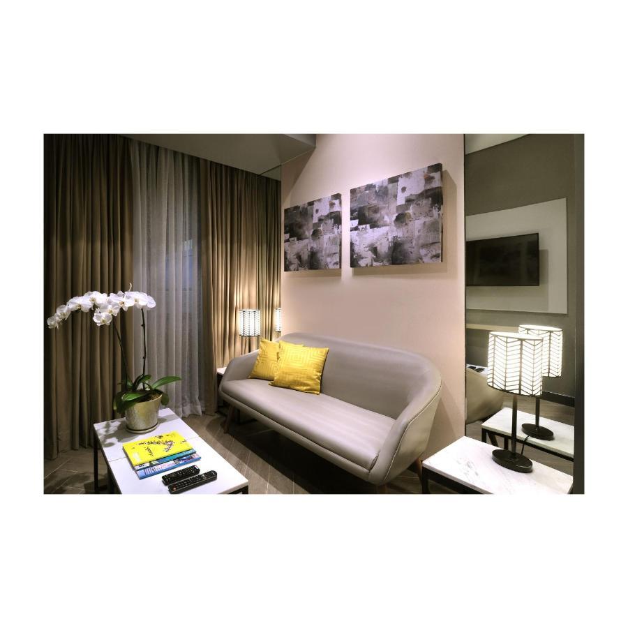 Summit Hotel Greenhills Quezon City Eksteriør billede